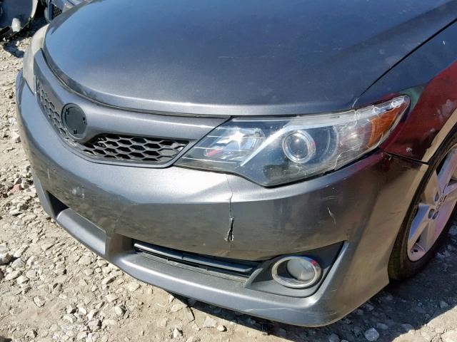 4T1BF1FKXCU028547 - 2012 TOYOTA CAMRY BASE 灰色 照片 9
