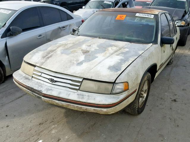 2G1WN54T5N9122338 - 1992 CHEVROLET LUMINA EUR WHITE photo 2