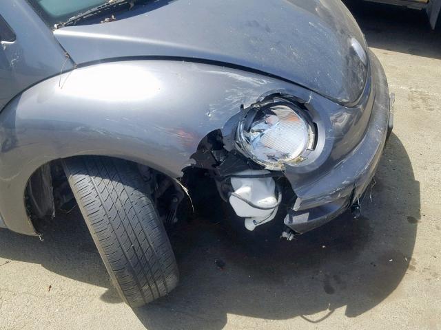 3VWBK31C65M401941 - 2005 VOLKSWAGEN NEW BEETLE ნაცრისფერი ფოტო 9