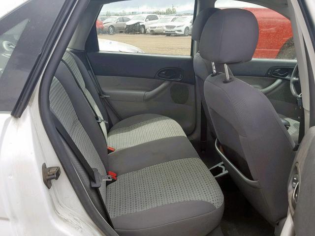 1FAFP34N07W189923 - 2007 FORD FOCUS ZX4 WHITE photo 6