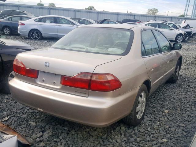 1HGCG5679YA110045 - 2000 HONDA ACCORD GOLD photo 4