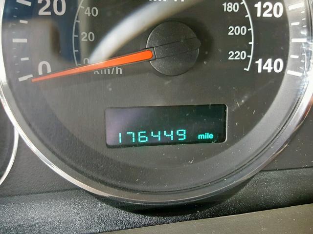 1J8HG48N46C333453 - 2006 JEEP COMMANDER BLACK photo 8