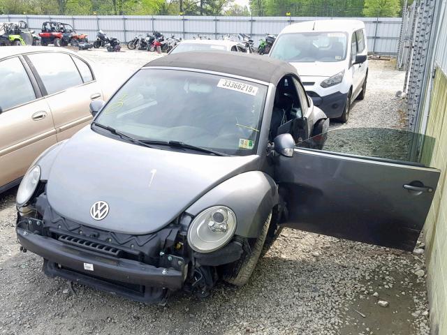 3VWRF31Y06M301186 - 2006 VOLKSWAGEN NEW BEETLE Grau Foto 2