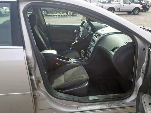 1G1ZH57B08F202388 - 2008 CHEVROLET MALIBU 1LT 银色 照片 5