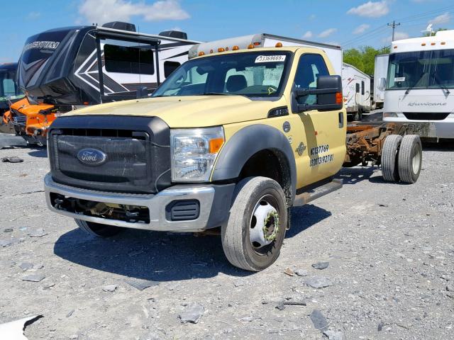 1FDUF5GT5BEC42331 - 2011 FORD F550 SUPER YELLOW photo 2