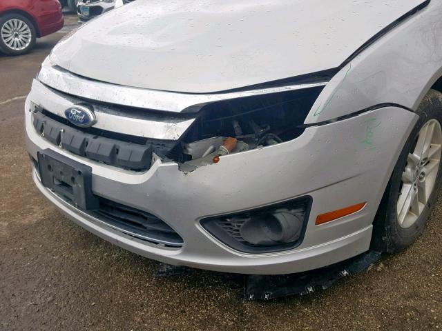 3FAHP0GA5BR119913 - 2011 FORD FUSION S SILVER photo 9