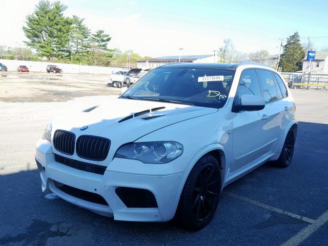 5UXZV8C51CL425727 - 2012 BMW X5 XDRIVE5 WHITE photo 2