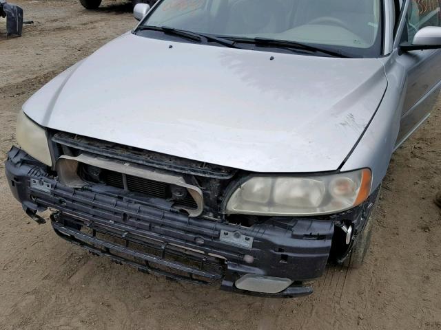 YV1SW592051510563 - 2005 VOLVO V70 FWD SILVER photo 7