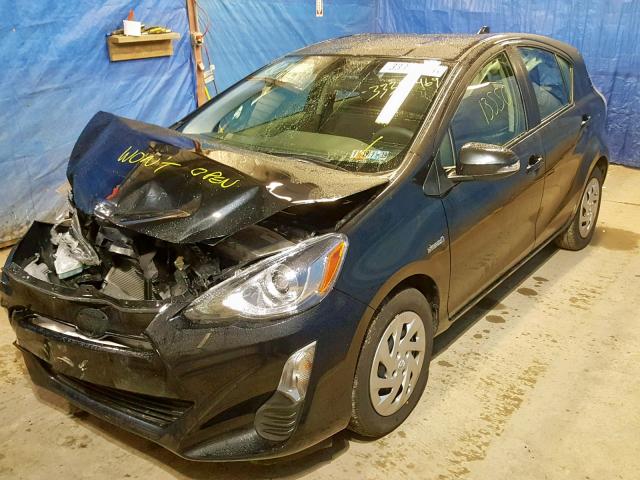 JTDKDTB37G1135647 - 2016 TOYOTA PRIUS C BLACK photo 2