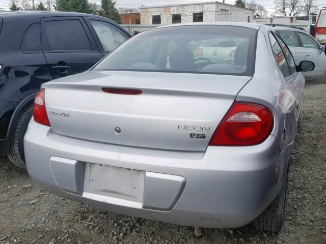 1B3ES56C25D157366 - 2005 DODGE NEON SXT SILVER photo 4