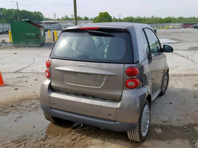 WMEEJ31X69K316358 - 2009 SMART FORTWO PUR GRAY photo 4