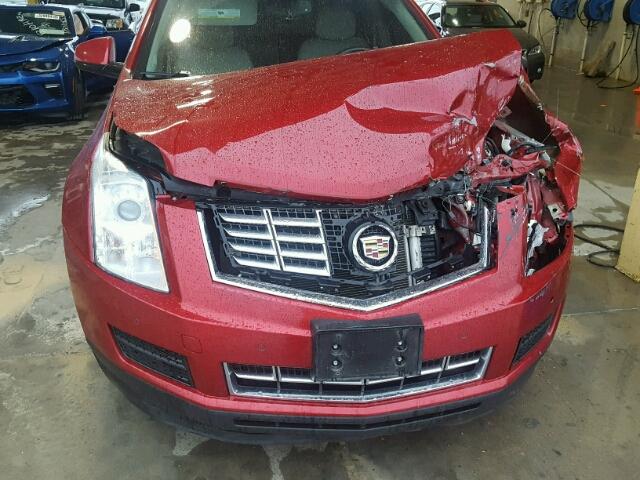 3GYFNCE3XDS521512 - 2013 CADILLAC SRX LUXURY RED photo 7