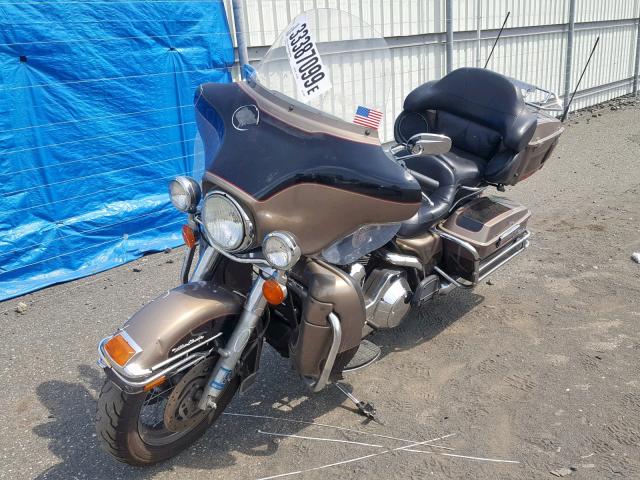 1HD1FCW144Y619081 - 2004 HARLEY-DAVIDSON FLHTCUI GOLD photo 2