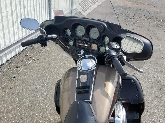 1HD1FCW144Y619081 - 2004 HARLEY-DAVIDSON FLHTCUI GOLD photo 5