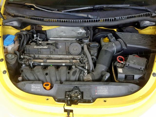 3VWRW31CX9M501257 - 2009 VOLKSWAGEN NEW BEETLE Gelb Foto 7