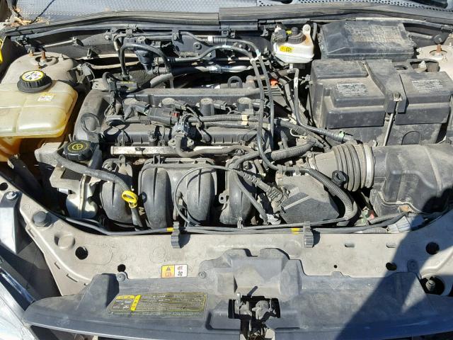 1FAFP34N67W331109 - 2007 FORD FOCUS ZX4 GOLD photo 7