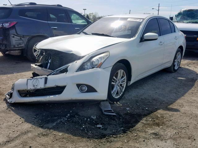 JN1CV6AR4DM351560 - 2013 INFINITI G37 WHITE photo 2