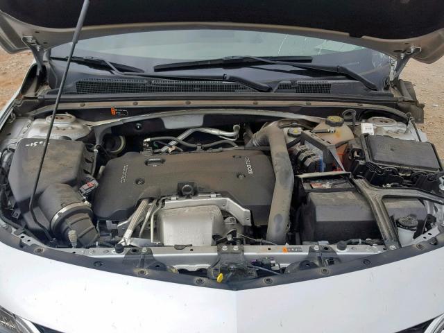 1G1ZH5SX4HF107142 - 2017 CHEVROLET MALIBU PRE 银色 照片 7