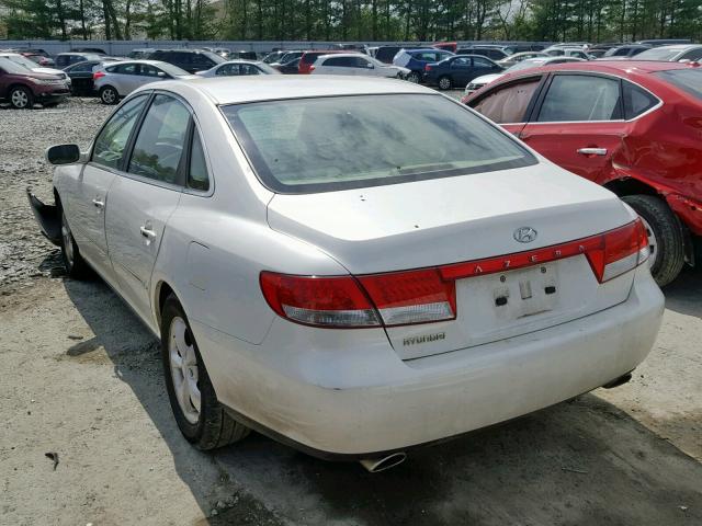 KMHFC46F96A137019 - 2006 HYUNDAI AZERA SE WHITE photo 3