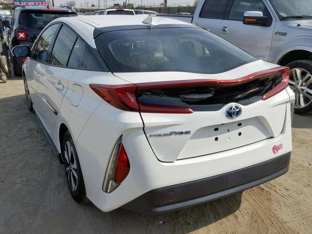 JTDKARFP7H3004233 - 2017 TOYOTA PRIUS PRIM თეთრი ფოტო 3