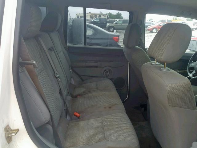 1J8HG48K26C346126 - 2006 JEEP COMMANDER WHITE photo 6