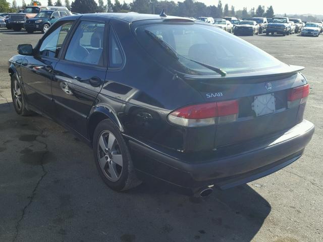 YS3DF58K522005990 - 2002 SAAB 9-3 SE BLACK photo 3