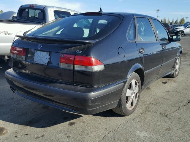 YS3DF58K522005990 - 2002 SAAB 9-3 SE BLACK photo 4