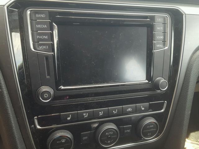 1VWDT7A34HC081473 - 2017 VOLKSWAGEN PASSAT R-L 灰色 照片 9