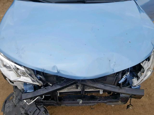 4T1BD1FK8DU082288 - 2013 TOYOTA CAMRY HYBR BLUE photo 7