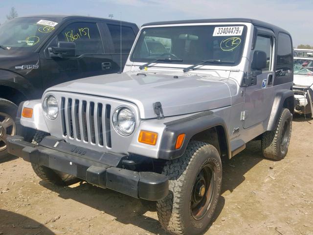 1J4F449S95P349158 - 2005 JEEP WRANGLER / SILVER photo 2