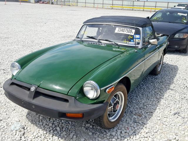 GVVDJ2AG506905 - 1980 MG CONVERTIBL GREEN photo 2