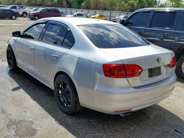 3VW2K7AJ7BM382348 - 2011 VOLKSWAGEN JETTA BASE SILVER photo 3