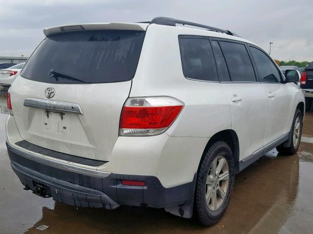 5TDZK3EH3DS092807 - 2013 TOYOTA HIGHLANDER WHITE photo 4