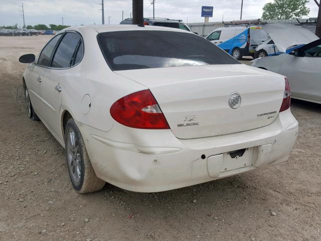 2G4WD582171247376 - 2007 BUICK LACROSSE C WHITE photo 3