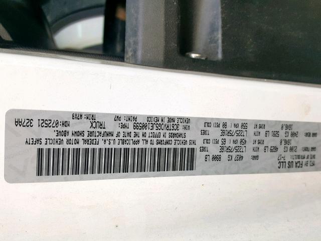 3C6TRVDG5JE100599 - 2018 RAM PROMASTER 白色 照片 10