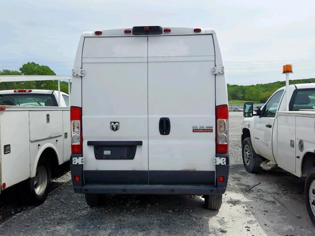 3C6TRVDG5JE100599 - 2018 RAM PROMASTER 白色 照片 6