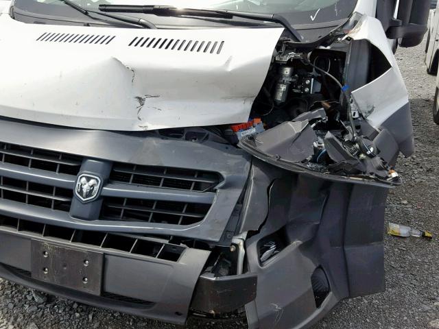 3C6TRVDG5JE100599 - 2018 RAM PROMASTER 白色 照片 9