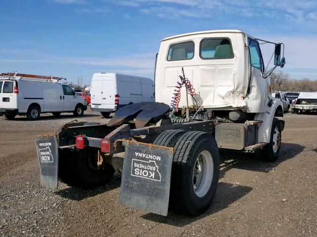 1FDXN80F3WVA29017 - 1998 FORD H-SERIES L WHITE photo 4