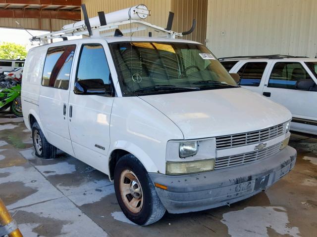 1GCDM19W81B115907 - 2001 CHEVROLET ASTRO WHITE photo 1