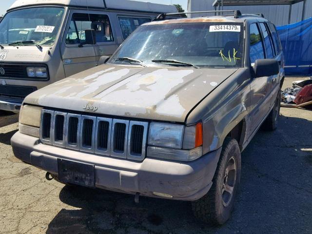 1J4GZ58Y8TC227803 - 1996 JEEP GRAND CHER BEIGE photo 2