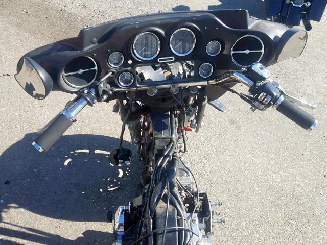 1HD1FCW335Y616711 - 2005 HARLEY-DAVIDSON FLHTCUI RED photo 5