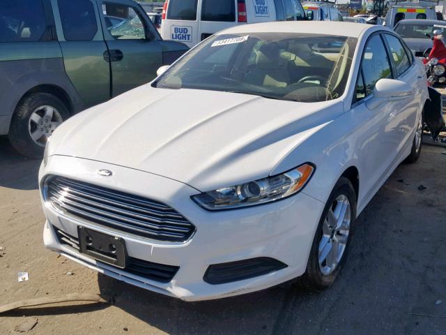 1FA6P0H75E5373414 - 2014 FORD FUSION SE WHITE photo 2