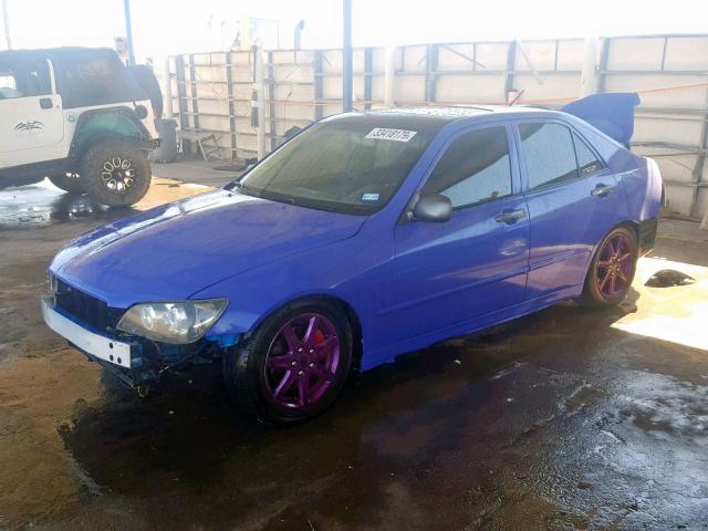 JTHBD182210020226 - 2001 LEXUS IS 300 PURPLE photo 2