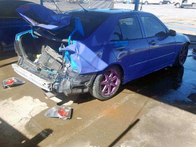 JTHBD182210020226 - 2001 LEXUS IS 300 PURPLE photo 4