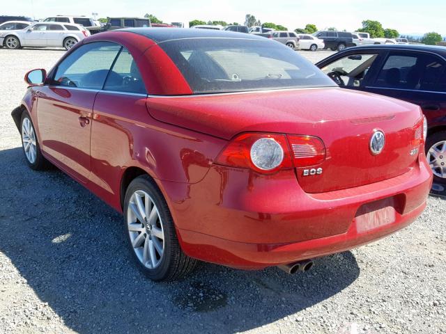 WVWFA71F07V011743 - 2007 VOLKSWAGEN EOS 2.0T L WHITE photo 3