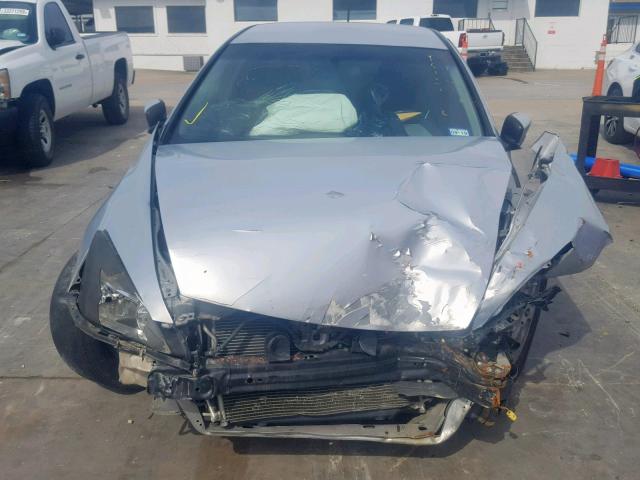 JHMCN36405C018223 - 2005 HONDA ACCORD HYB SILVER photo 7