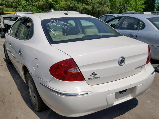 2G4WD582481215541 - 2008 BUICK LACROSSE C WHITE photo 3