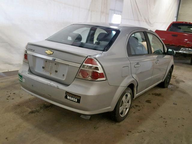 KL1TD5DE9AB126679 - 2010 CHEVROLET AVEO LS SILVER photo 4