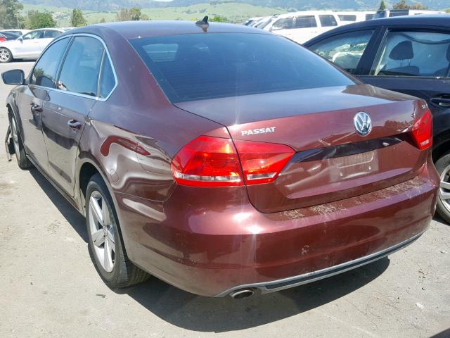 1VWBP7A30DC042871 - 2013 VOLKSWAGEN PASSAT SE MAROON photo 3