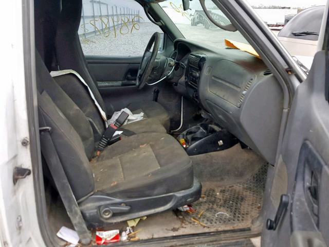 1FTYR10D54PA07525 - 2004 FORD RANGER WHITE photo 5